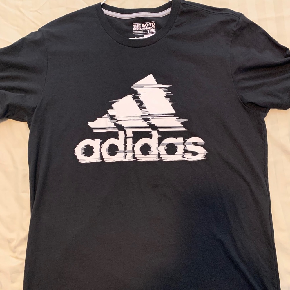 Adidas Performance Tshirt(Large) Excellent Cond